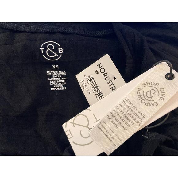 Treasure & Bond V-Neck Shoulder Pad Cap Sleeve Top Sz XS/Extra Small Black NWT - Picture 6 of 7